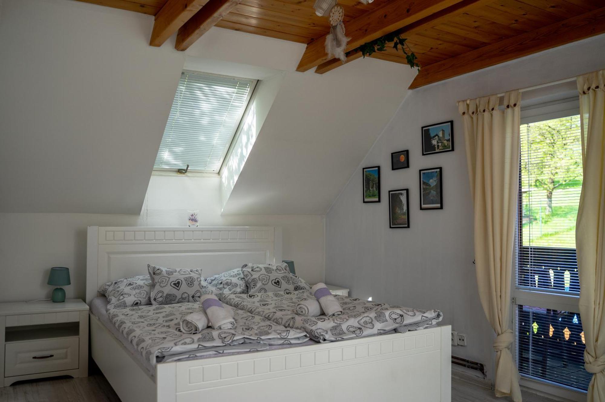 Doubravice Apartment
